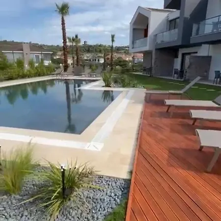Modern 2-br Near With Pool Access E-1-75